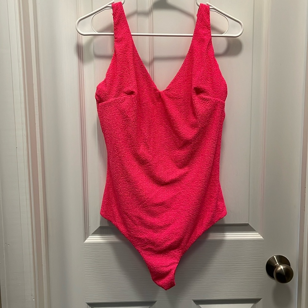 Women's Hot Pink Textured One-Piece Swimsuit
